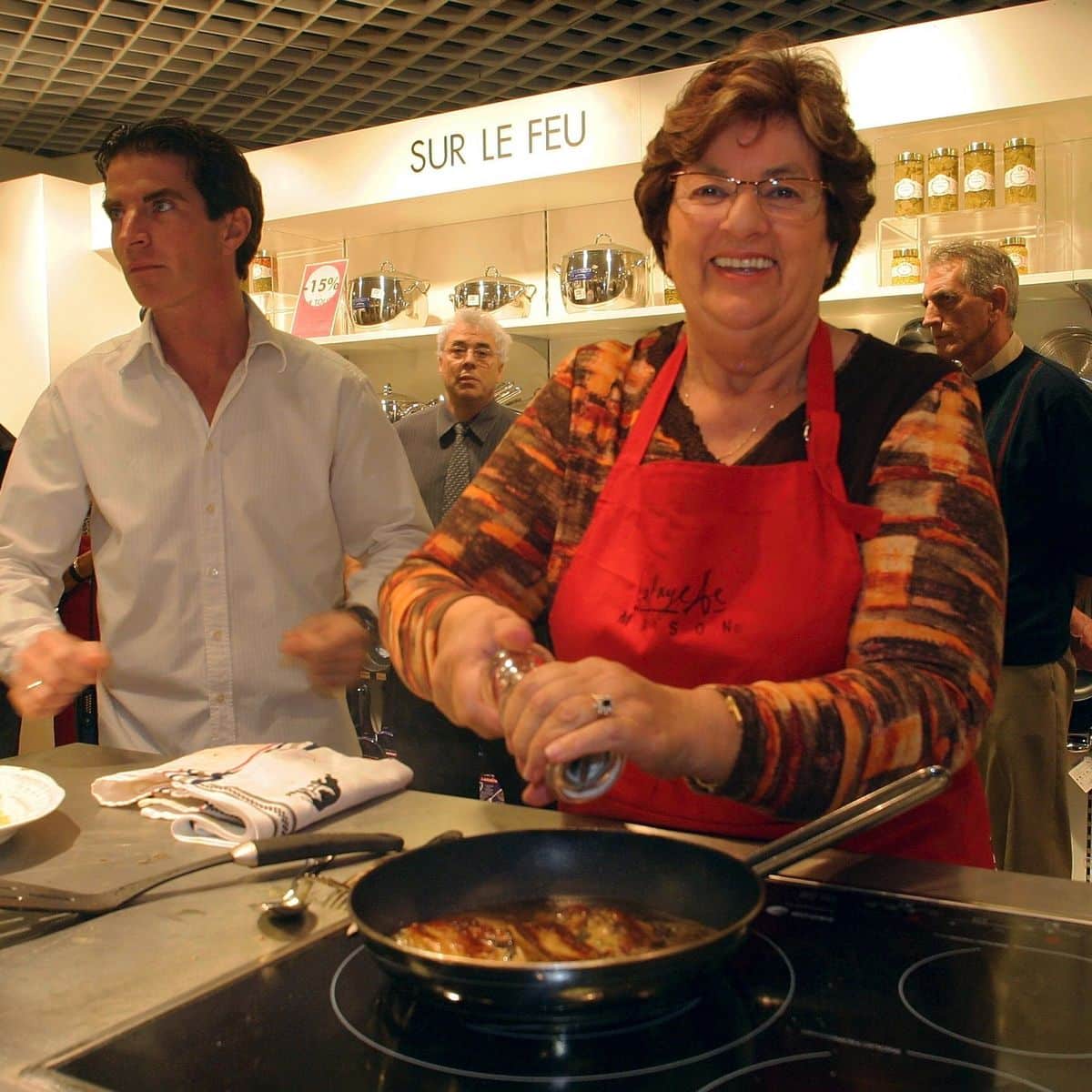 découvrez un hommage touchant à maïté, une personnalité emblématique qui a marqué les cœurs et les esprits. retrouvons ensemble ses moments forts, son parcours inspirant et l'impact qu'elle a eu dans nos vies.